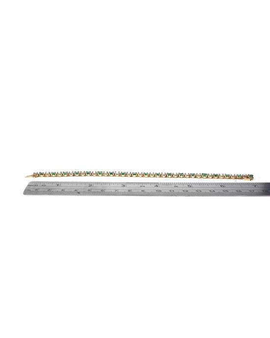Alternating Emerald and Diamond Inline Bracelet